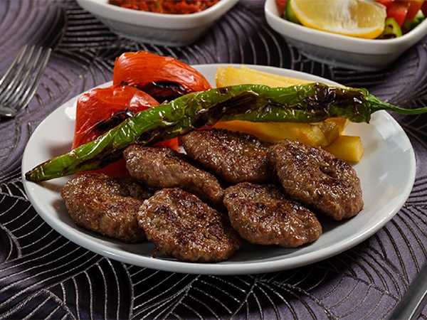 Köfte Servis El Yapımı